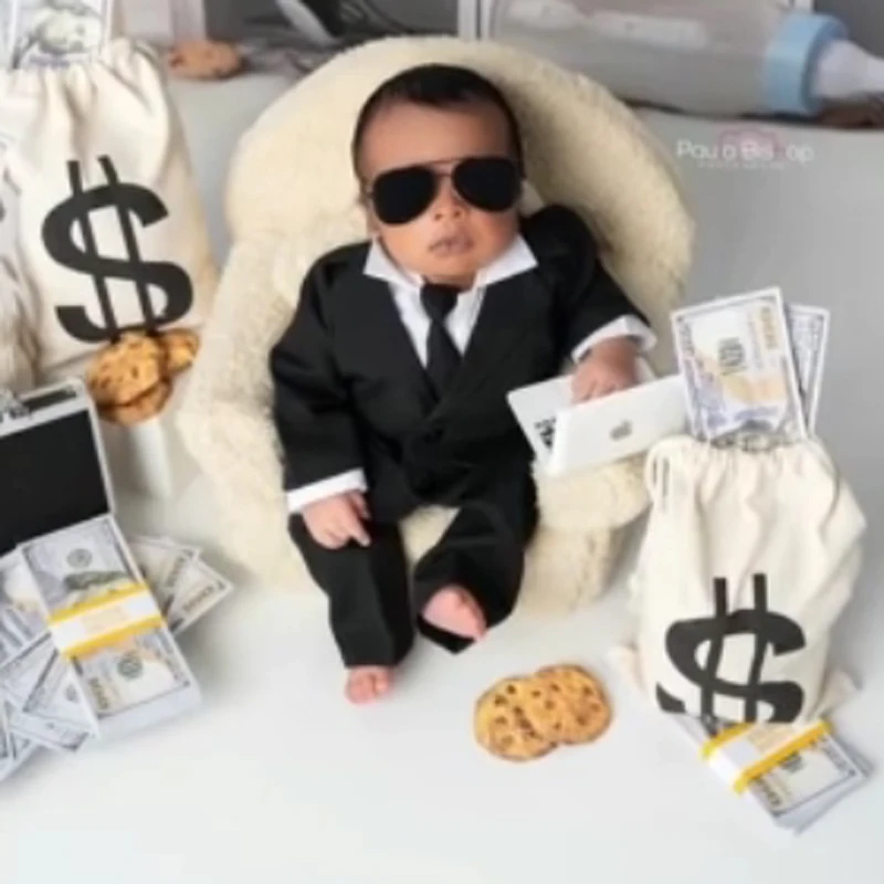 Фото Комбинезон для фотосъемки новорожденных BOSS Set — жилет для маленьких мальчиков и галстук-бабочка, комплект из двух предметов — костюм джентльмена для фотосессии для младенцев №2