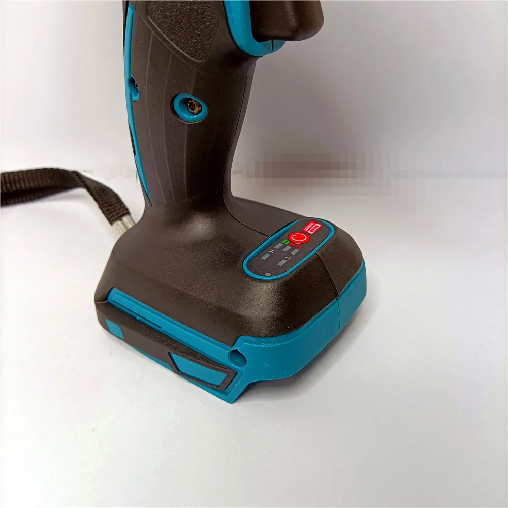 Гайковерт ударный аккумуляторный 18 в 1/2 Н · м со светодиодный кой |