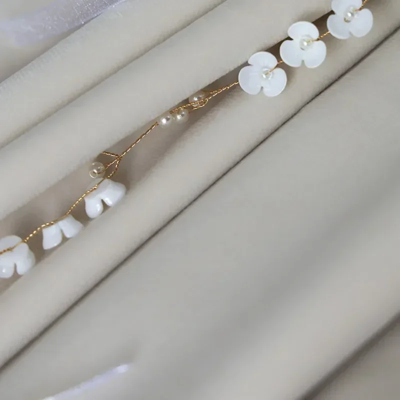 Модные Бежевые бархатные шторы для гостиной столовой спальни кремового цвета