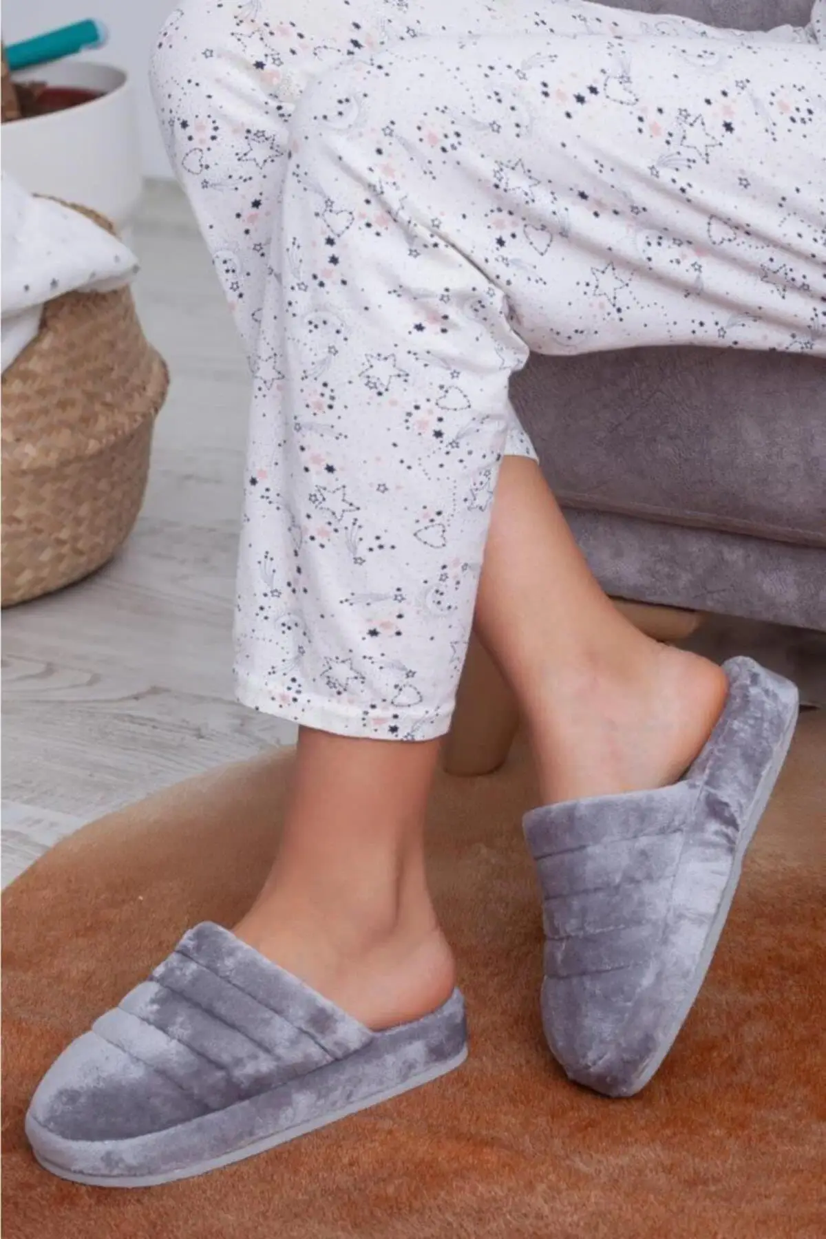 

Women Sandals gray soft sole house Summer Indoor Outdoor Flip Flops Beach Shoe Female Slippers Platform Casual