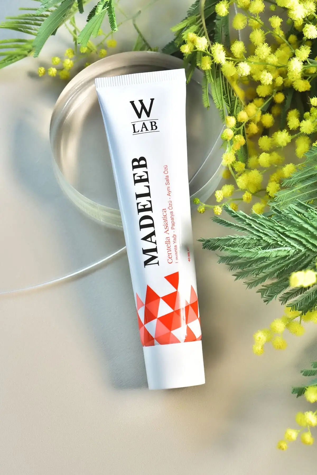 

W-lab Acne Acne Blackhead Wrinkle Anti Madeleb Cream 40 ml, heals minor wounds immediately