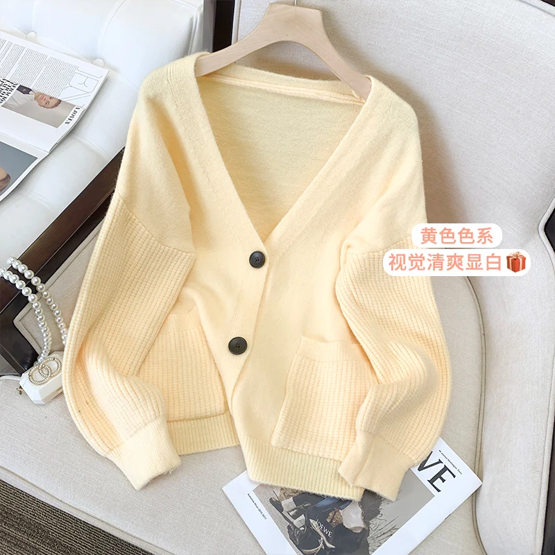 

YUQI Rescus V свитер супер - женщина 2022 зимний новый досуг теплый белый трикотаж женский фуфайка