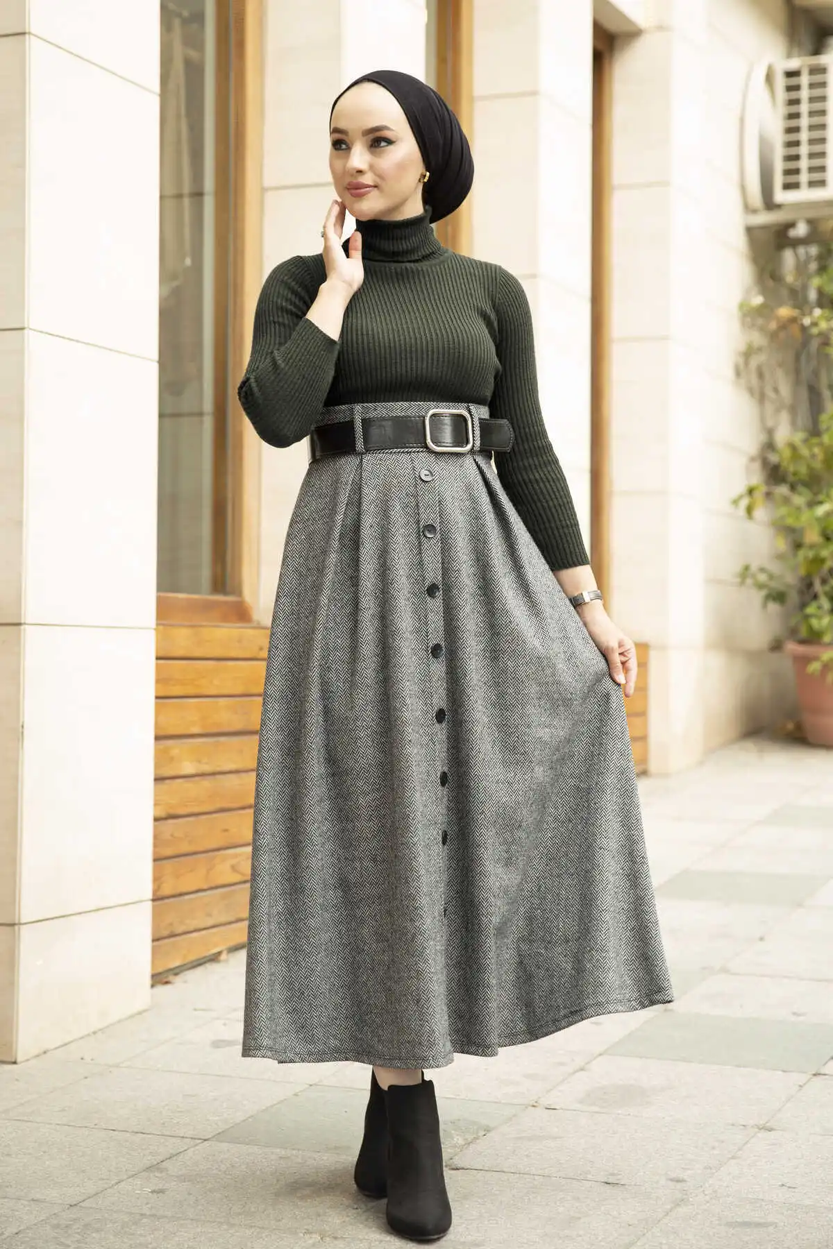 -Трикотажный свитер цвета хаки Осень-зима 2021 стандартный головной платок