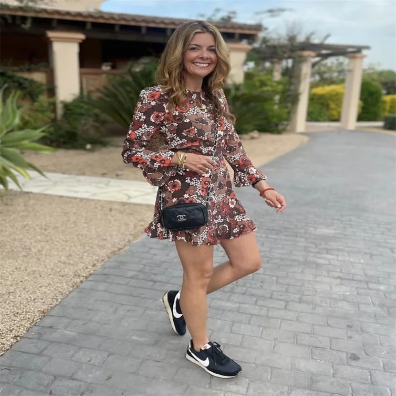 

Realis@tion Pure silk retro style long sleeved round neck mushroom short dress