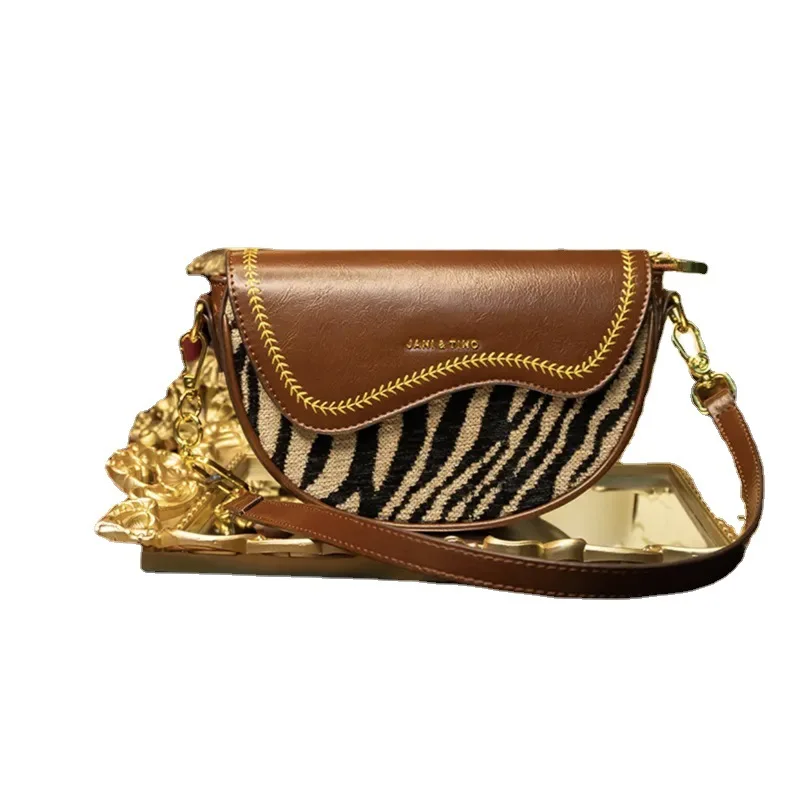 Luxurious Retro Zebra Striped Saddle Handbag Women's Bag 2023 New Fashion Leather Purse Satchels Sac