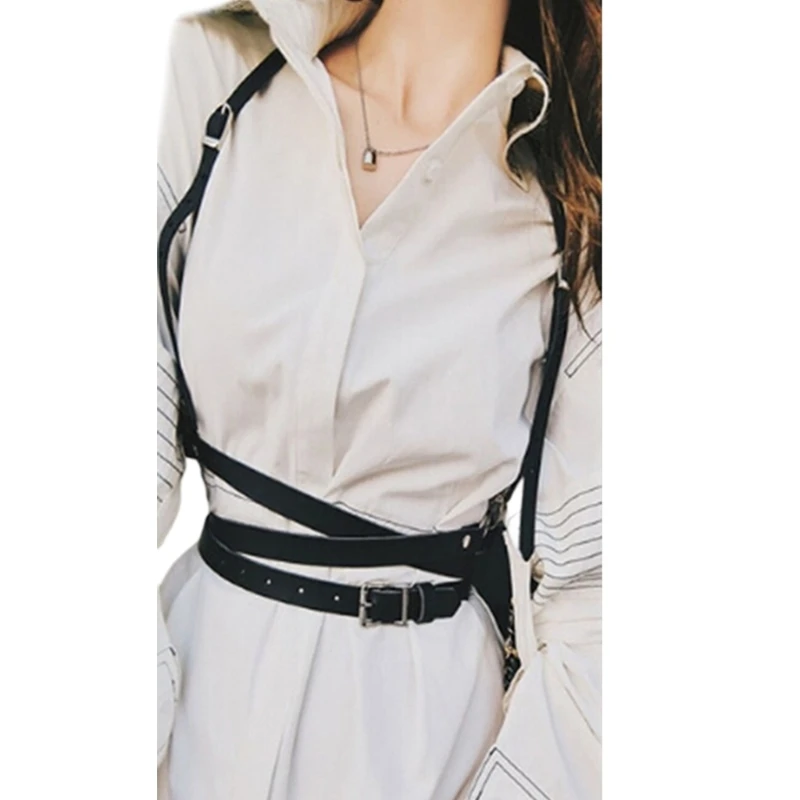 Рисунок 2 - Кожаный ремень для женщин в стиле панк