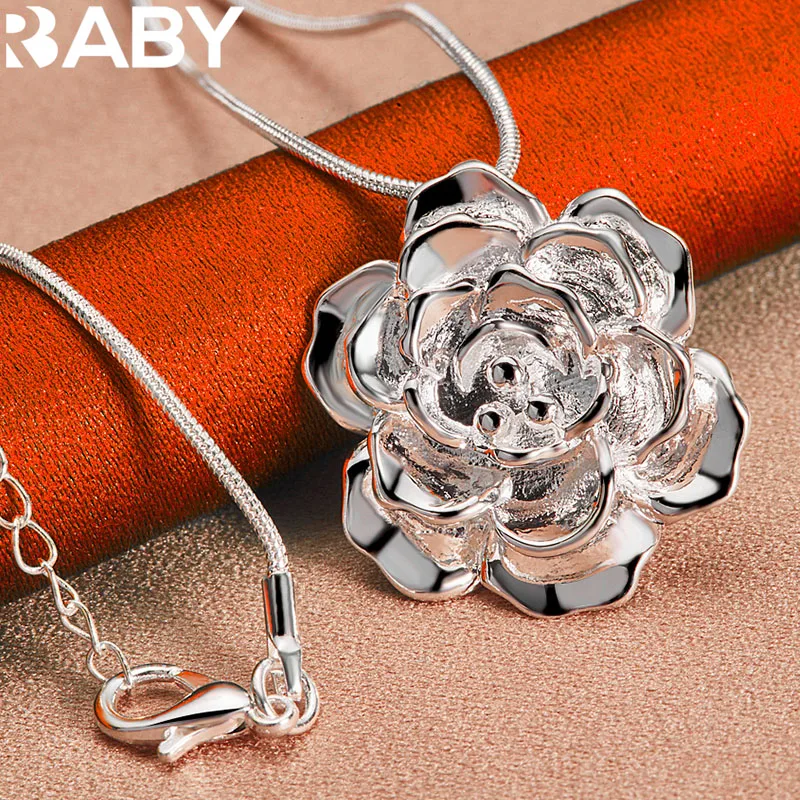 Женское колье с подвеской в виде цветка розы из серебра 925 пробы