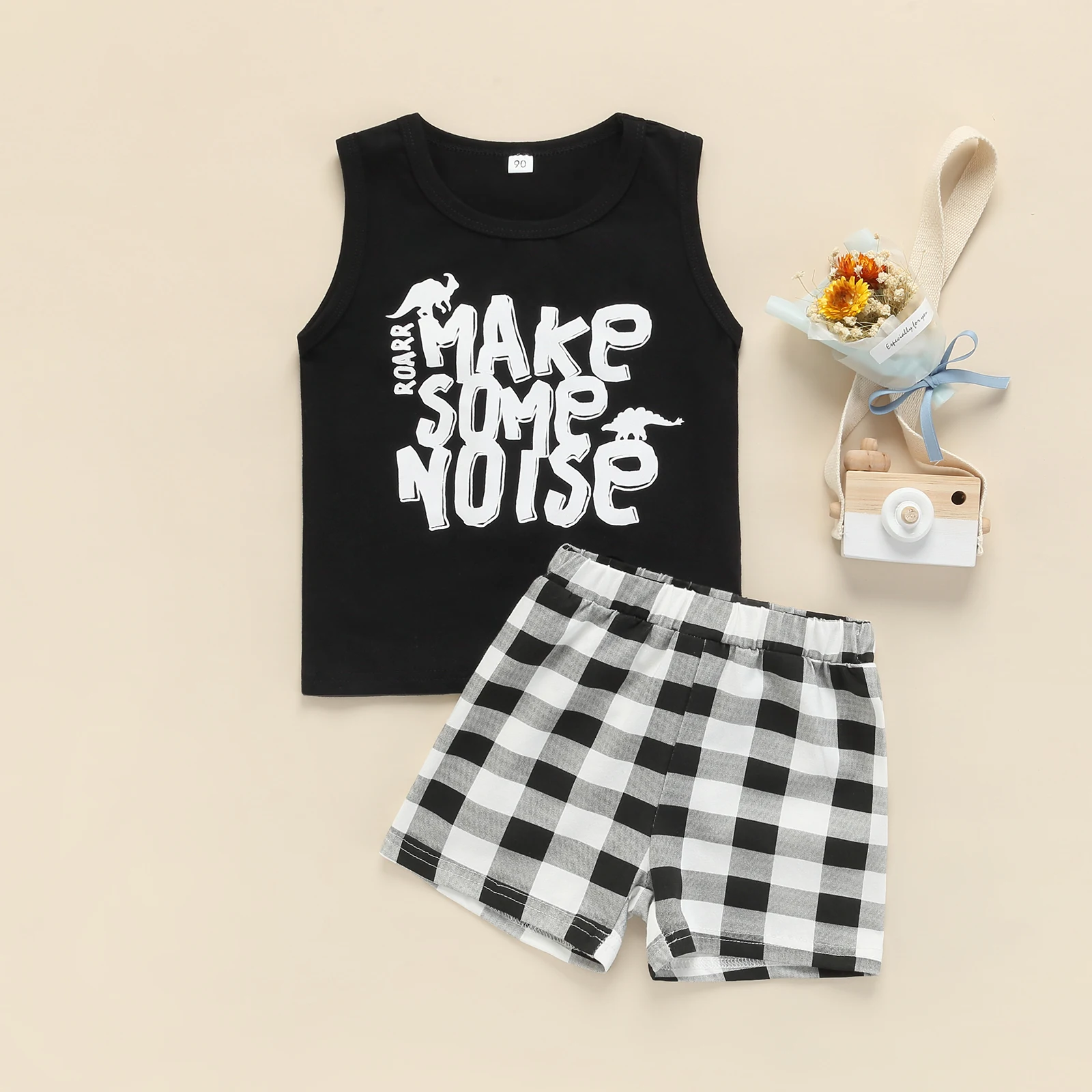 

Летний комплект одежды для мальчиков из 2 предметов, черный жилет без рукавов с буквенным принтом, клетчатые шорты, повседневная одежда