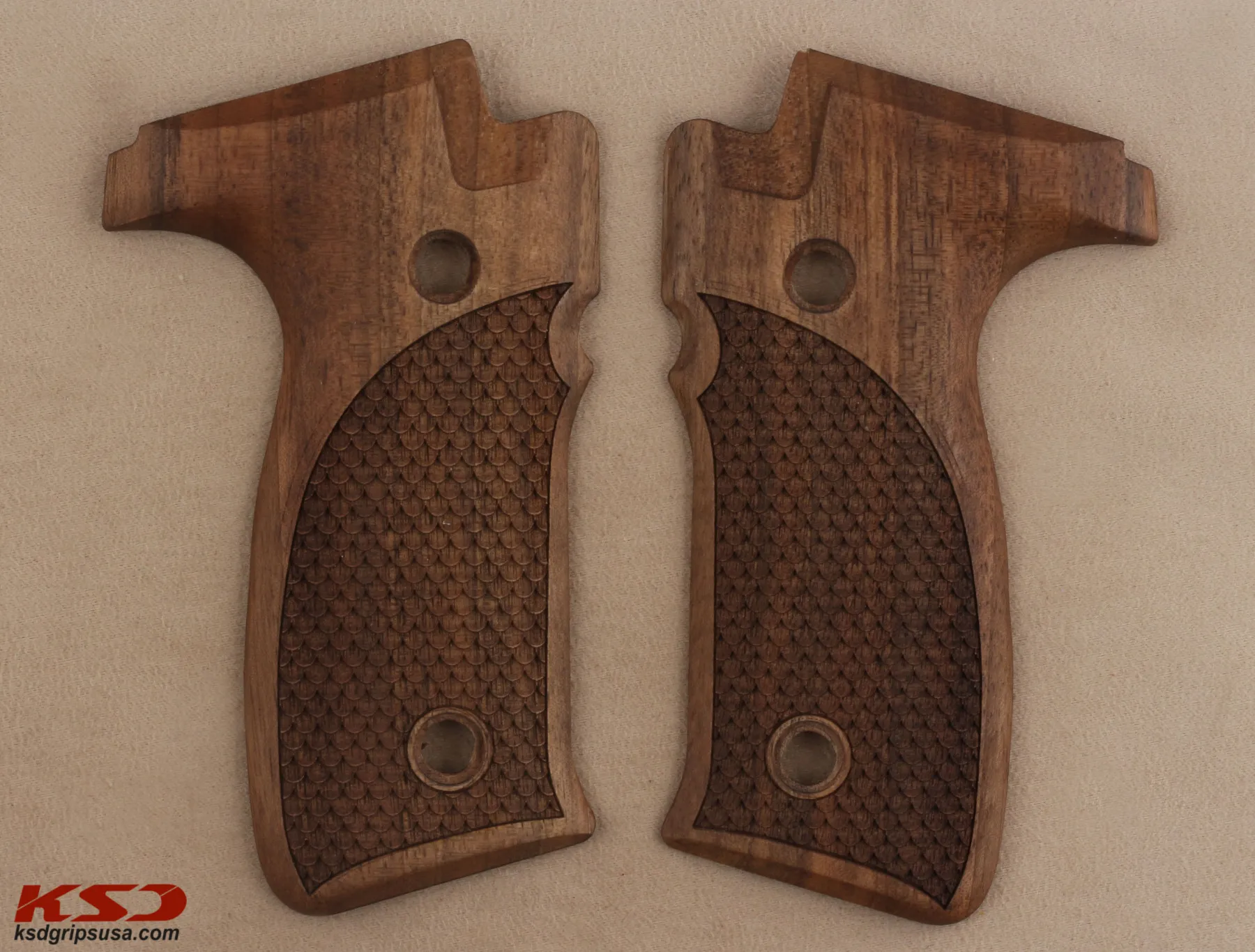 

Ksd Grips Zastava EZ9 / EZ40 Walnut