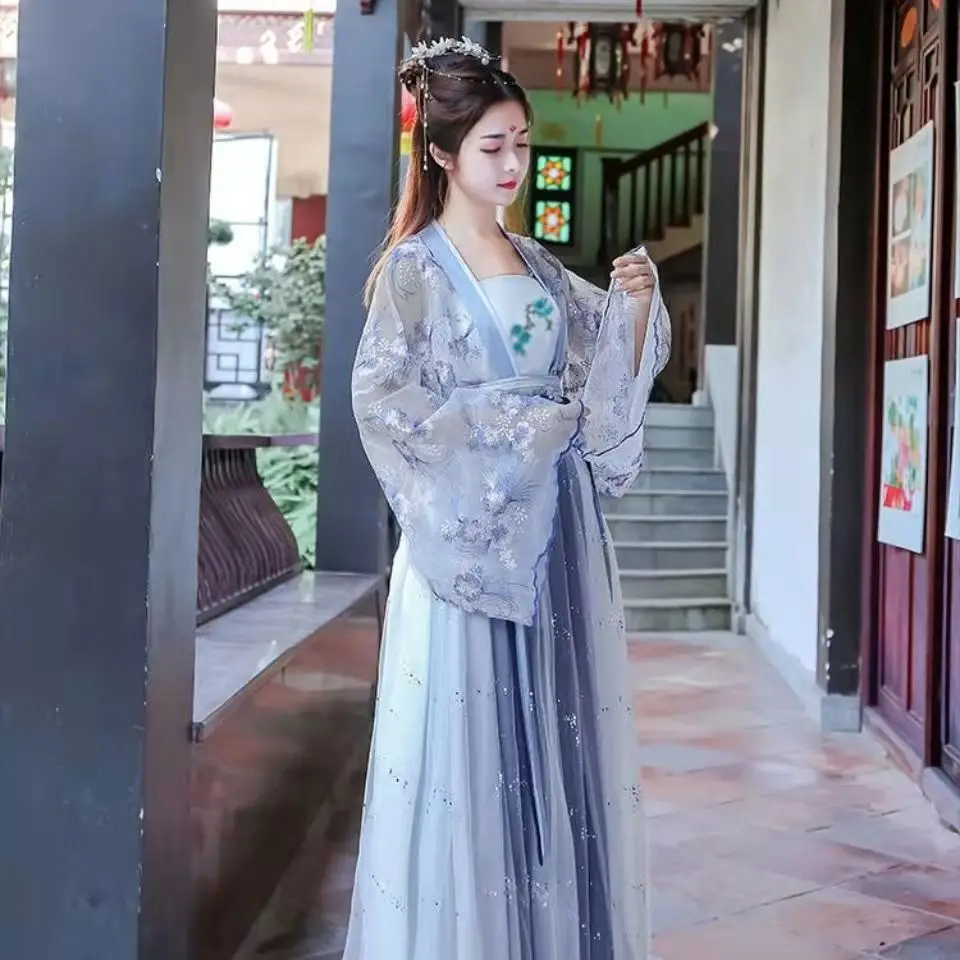 Традиционное женское платье Hanfu с цветами 2022 традиционный китайский костюм
