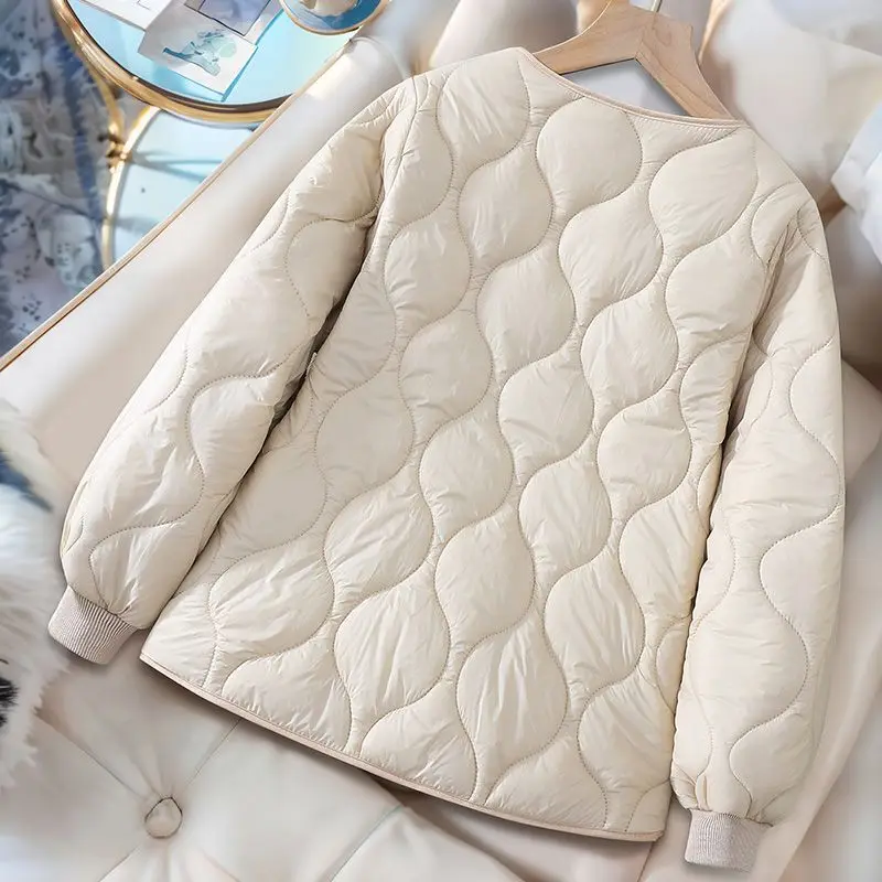 Новинка 2025 осенне-зимние парки тонкая короткая стеганая куртка женская модная