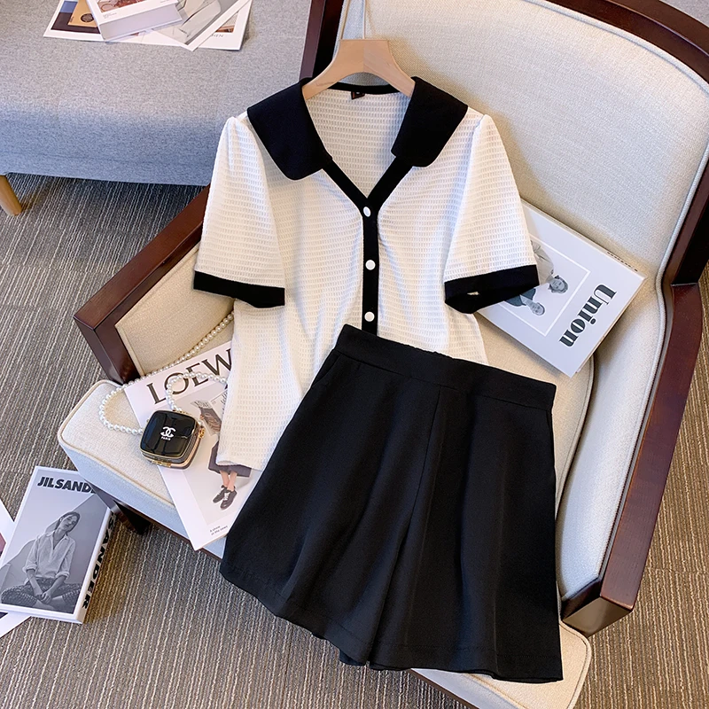 

Summer Women Sport Two Piece Set V Neck Short Sleeve Top And Shorts Casual Cotton Plus Size 4XL Black White Suit Slim Tracksuit