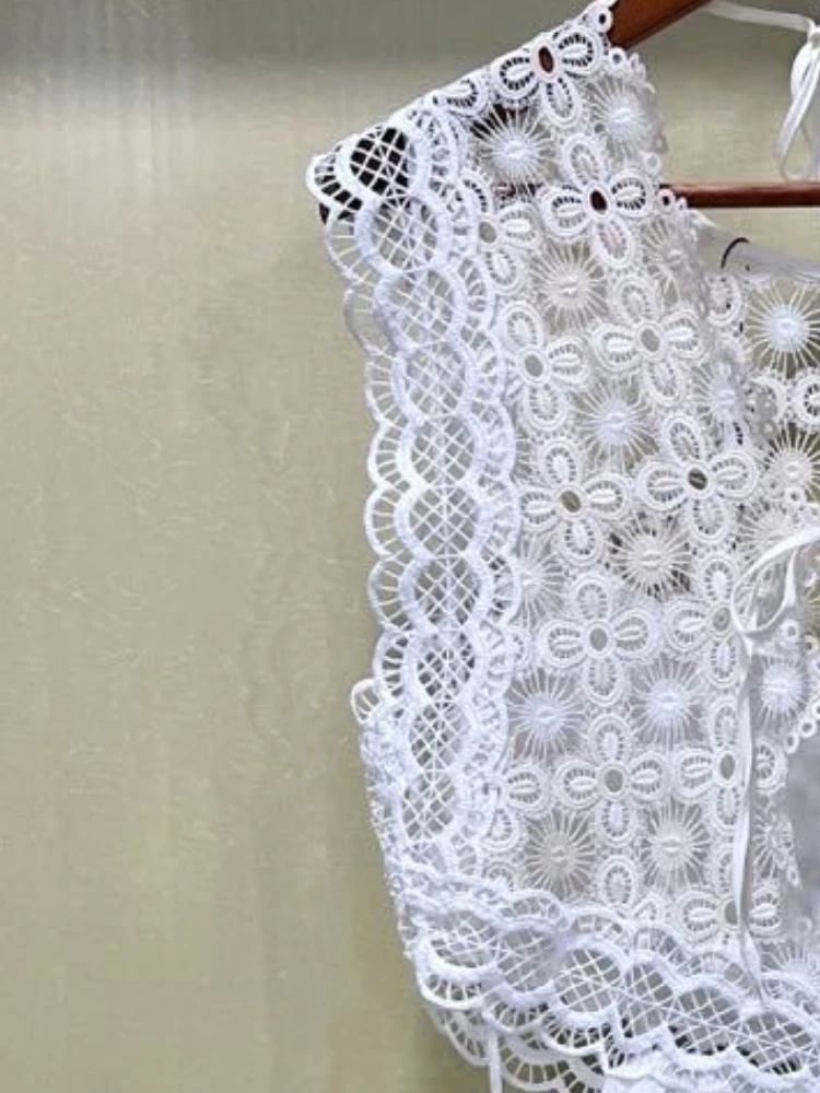 Women Dress 2022 Vacation Style Hollowed-out Lace Dress Splicing Waist Dress White Dress