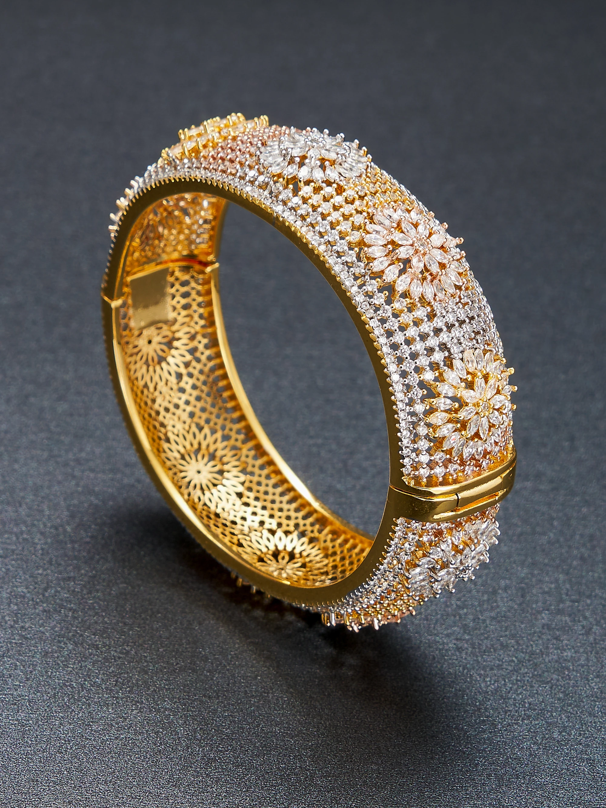 Новое поступление: браслет в африканском стиле Блестящий Цирконий идеальный