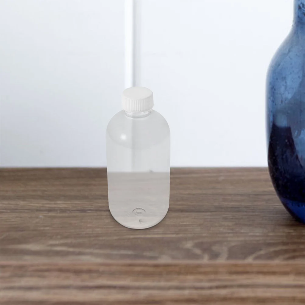 Погрузочная бутылка. Расширенные пластиковые бутылки с крышками.