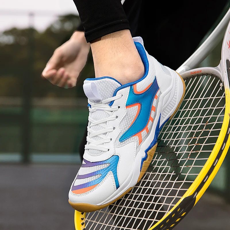 

New professional men's tennis shoes Breathable and antiskid track and field shoes Women's outdoor training shoes A997