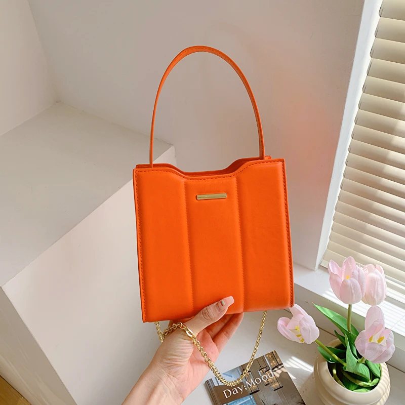 

Ladies Bags on Sale 2023 High Quality New Fashion Popular Handbag Simple and Versatile Casual Chains High-capacity Shopping Bag