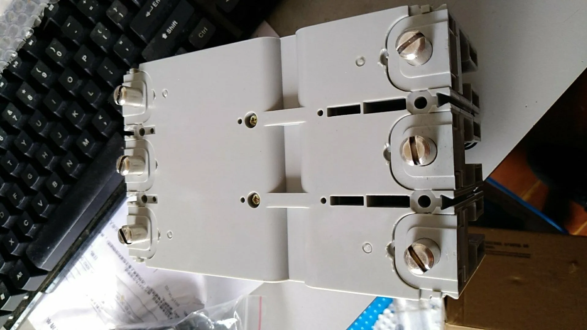 Новый оригинальный Оригинальный автоматический выключатель HYUNDAI TDM12 100-250A