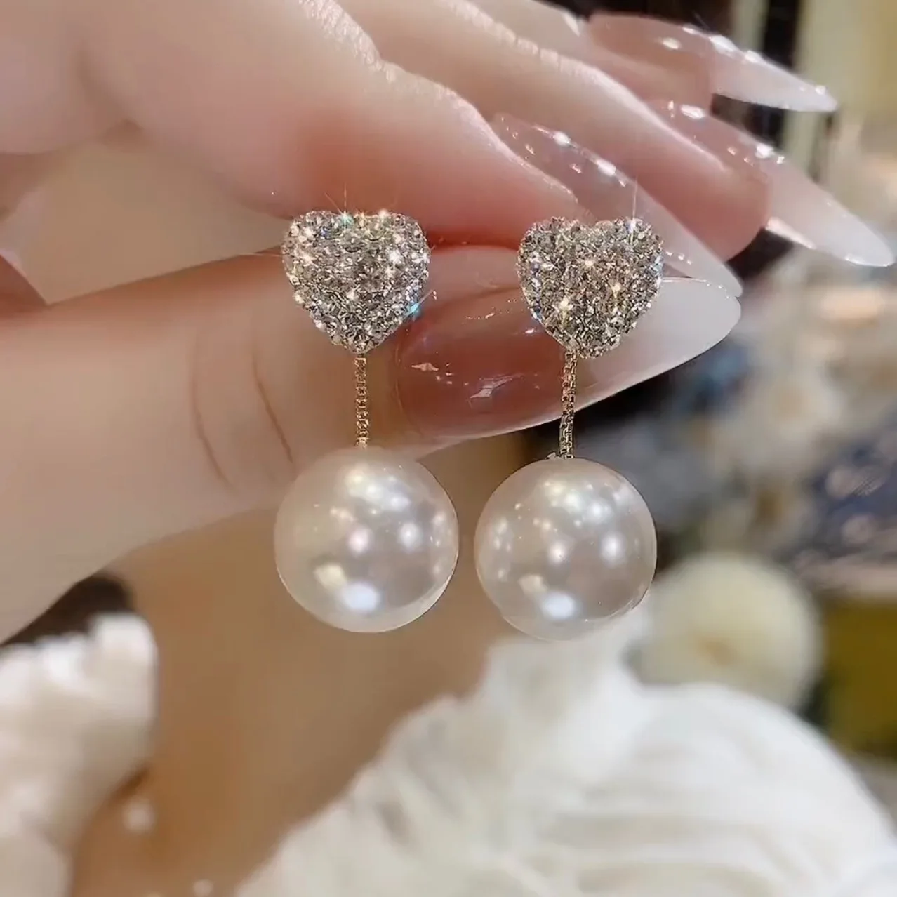 

2023 New Korean Fashion Earrings for Women Simple And Elegant Silver Needle High Grade Pearl Zircon Heart Earrings Jewelry Gifts