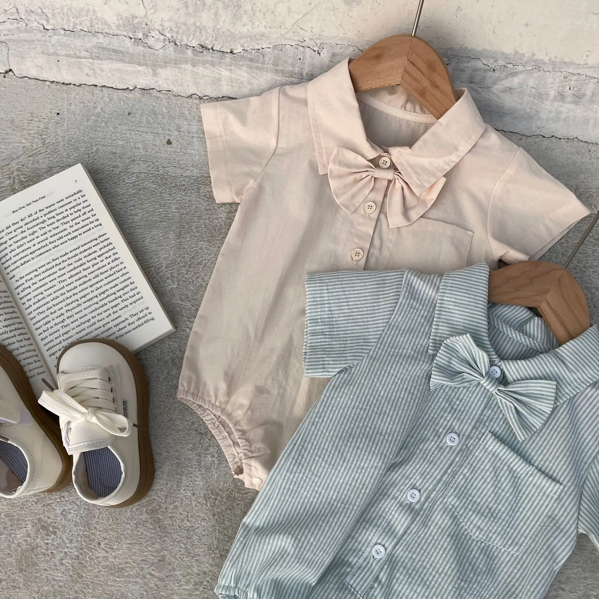 

Baby Boys Girls Bodysuit Short Sleeve Solid Striped Baby Clothes 0-24 Months Newborn Baby Jumpsuit Children Clothing