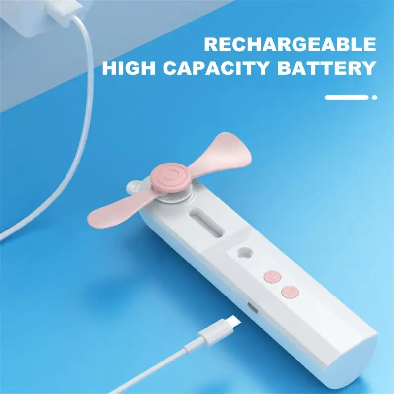 

Маленький ручной гигрометр-вентилятор, для креативного студенческого общежития, настольный мини-вентилятор с распылителем воды для увлажн...