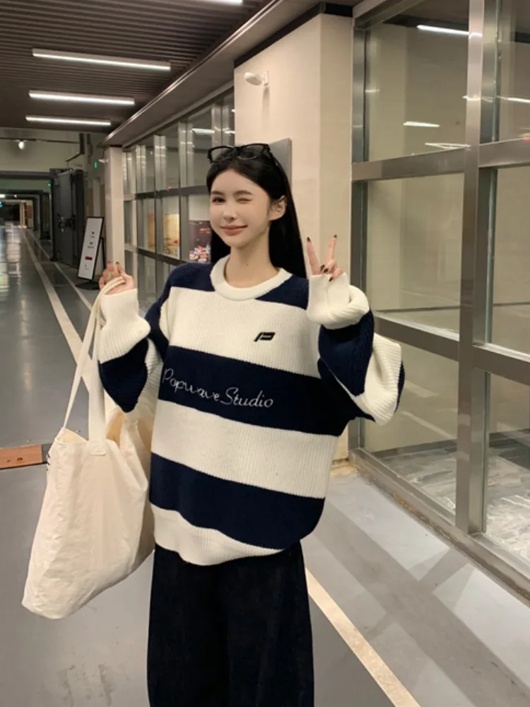 Американский винтажный полосатый свитер контрастного цвета с вышивкой буквами