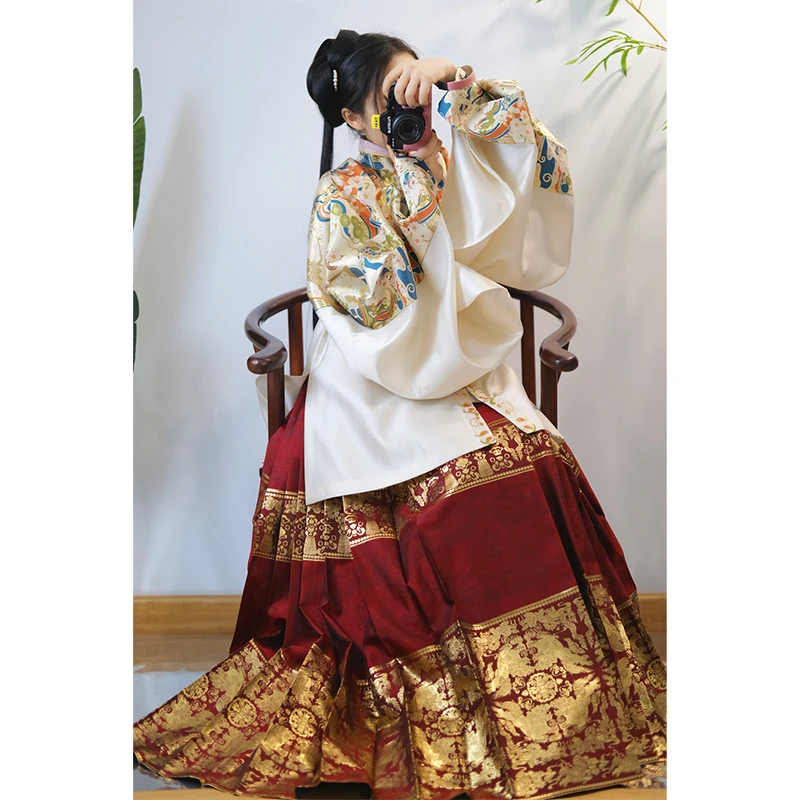 Hanfu Tuan Lion Дракон Узор Ming 6 метров тканой Золотой лошади лица юбка без принта