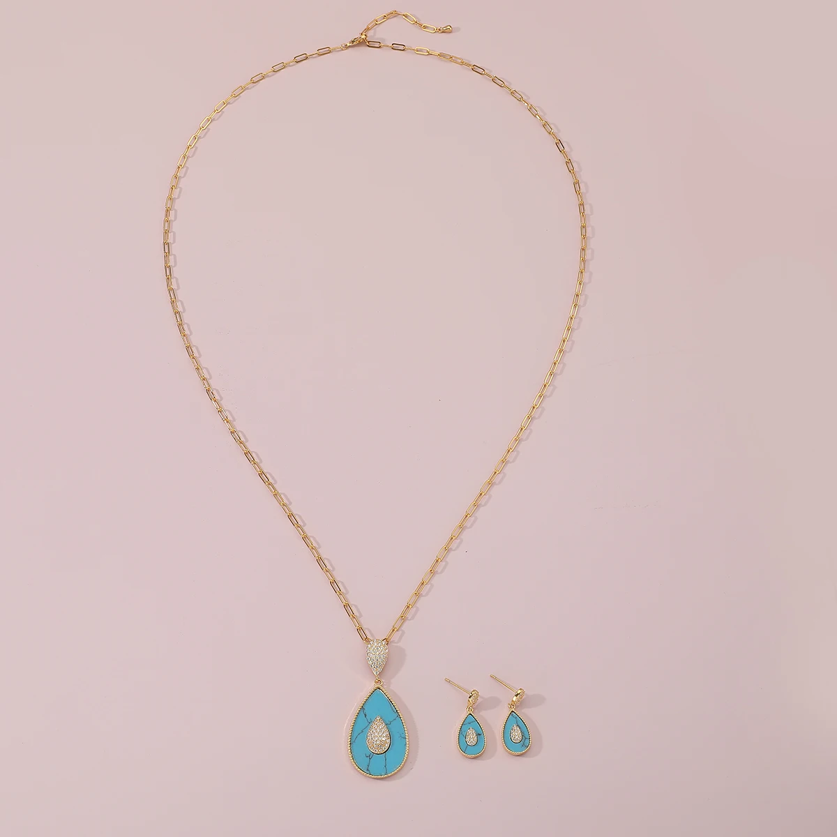 Комплект женских длинных украшений колье и серьги с подвеской в виде капли цвет