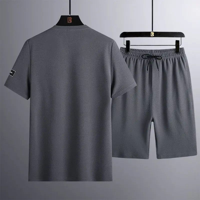 Men's Summer Casual Suit Loose Sports Suit Two-Piece round Neck T-shirt Youth Short Sleeve Shorts Clothes Men