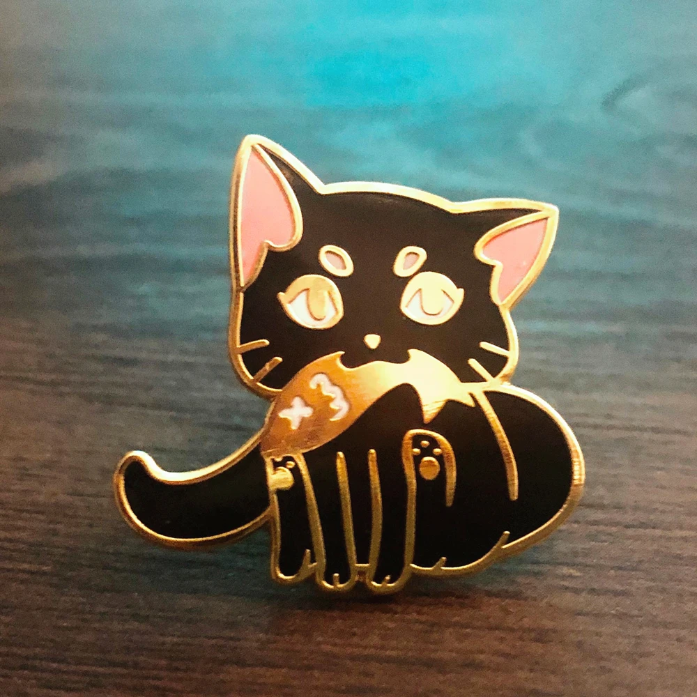 

Black Color Cat Eating Fish Cartoon Design Brooch Pin for Gift Hard Enamel Pins