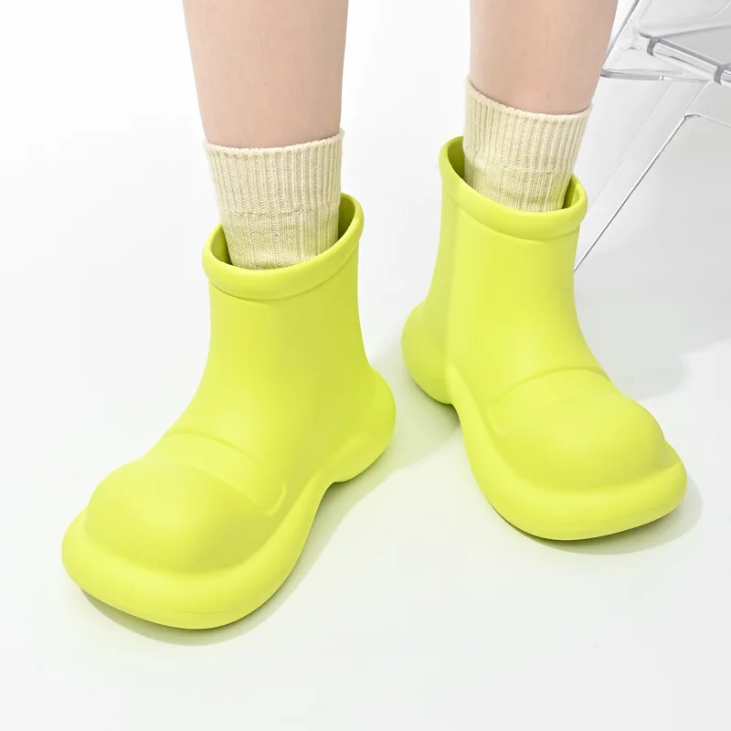 

Women's Waterproof Rain Boots Winter Fashion Low Barrel Thick Sole Anti slip Girls' Rain Shoes Outdoor Durable Woman Rainboots