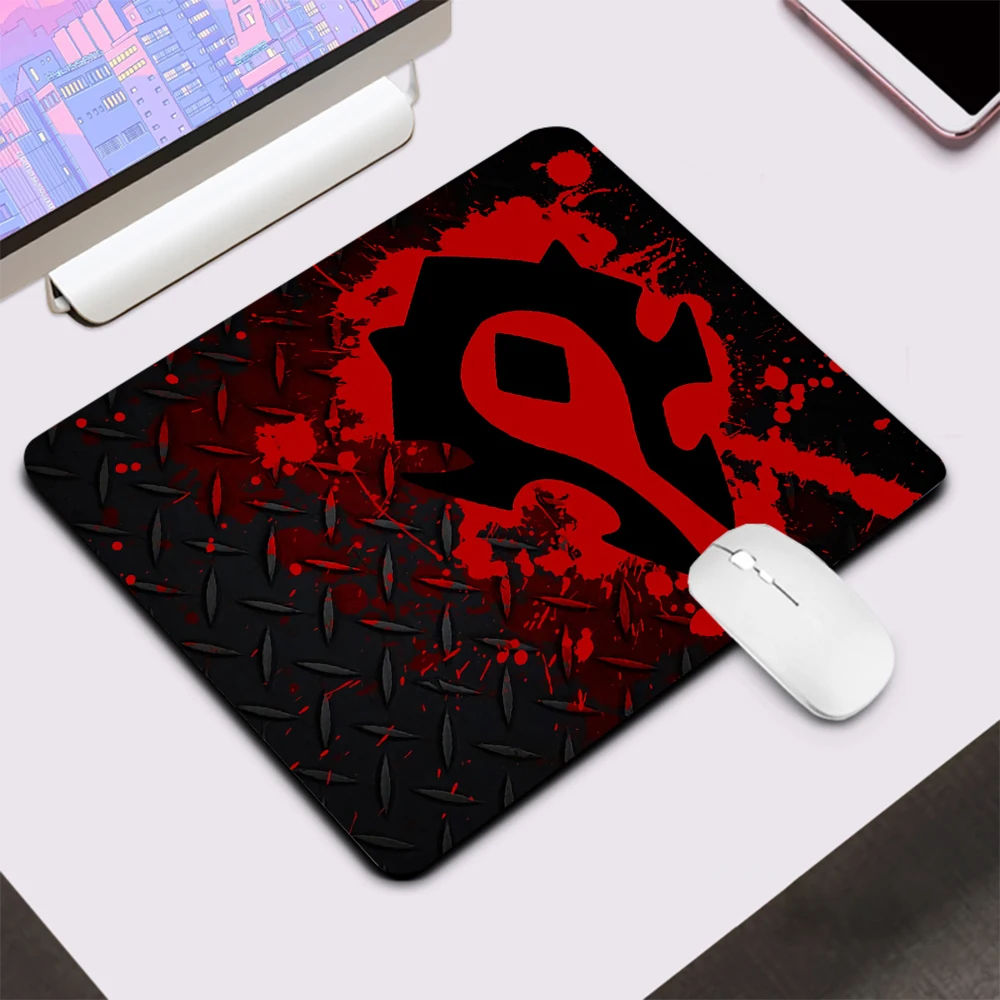 Фото Игровой коврик для мыши World of Warcraft Horde, маленький Коврик для компьютерной мыши, офисный коврик для клавиатуры, Настольный коврик для ПК, гейме... №2