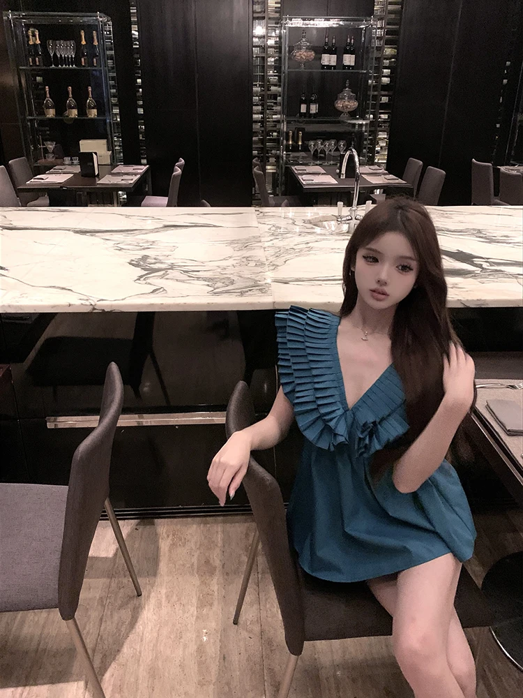 Женская модельная дизайнерская рубашка привлекательная красная плиссированная