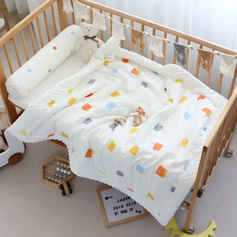 

Baby Crib Blanket Cover Soft Cotton Kids Quilt Comforter for Newborns Thick Newborn Blanket Crib Blankets for Spring Summer
