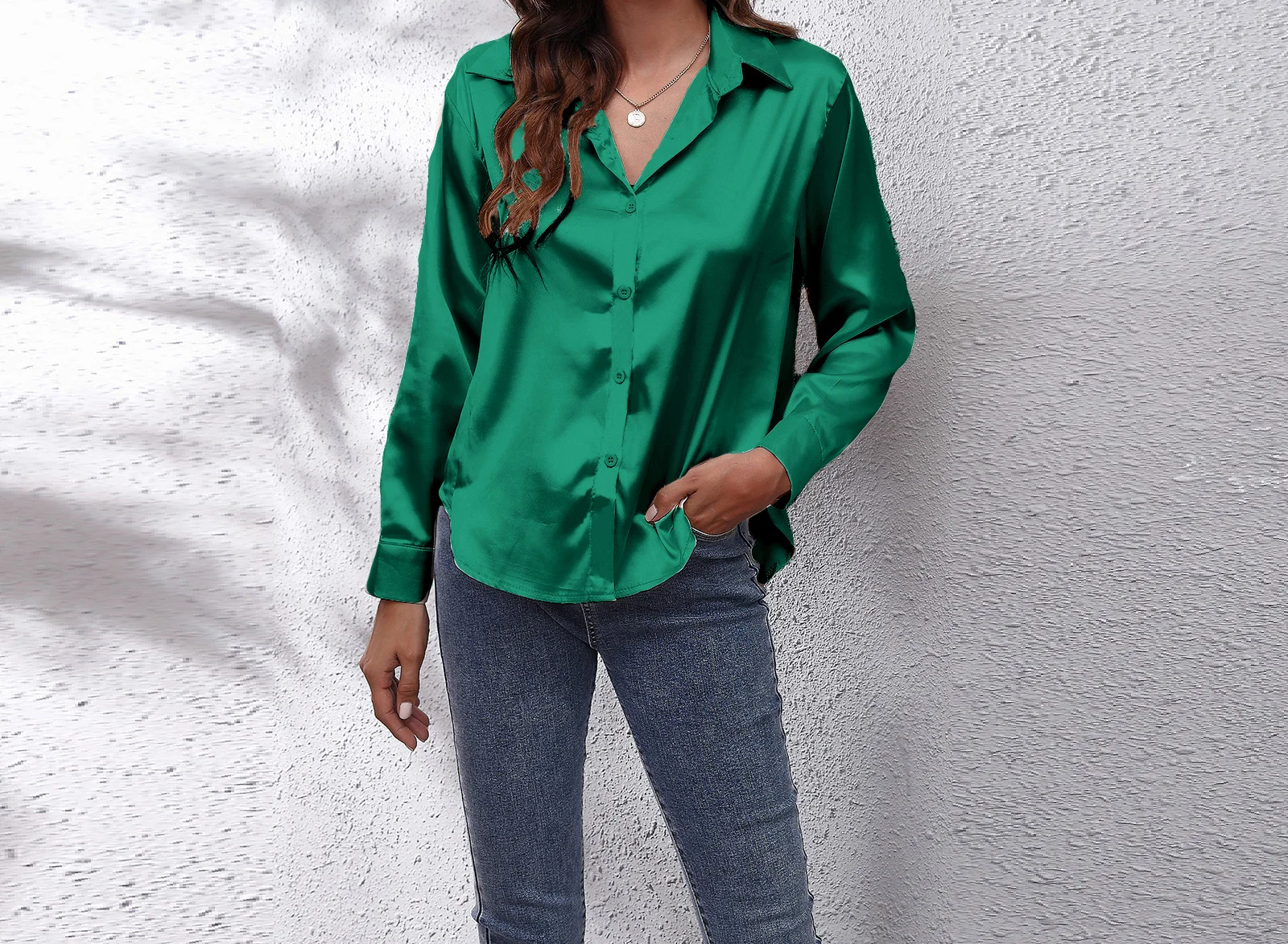 Женские рубашки из атласа имитация шелка весна 2024 модная блузка однотонная
