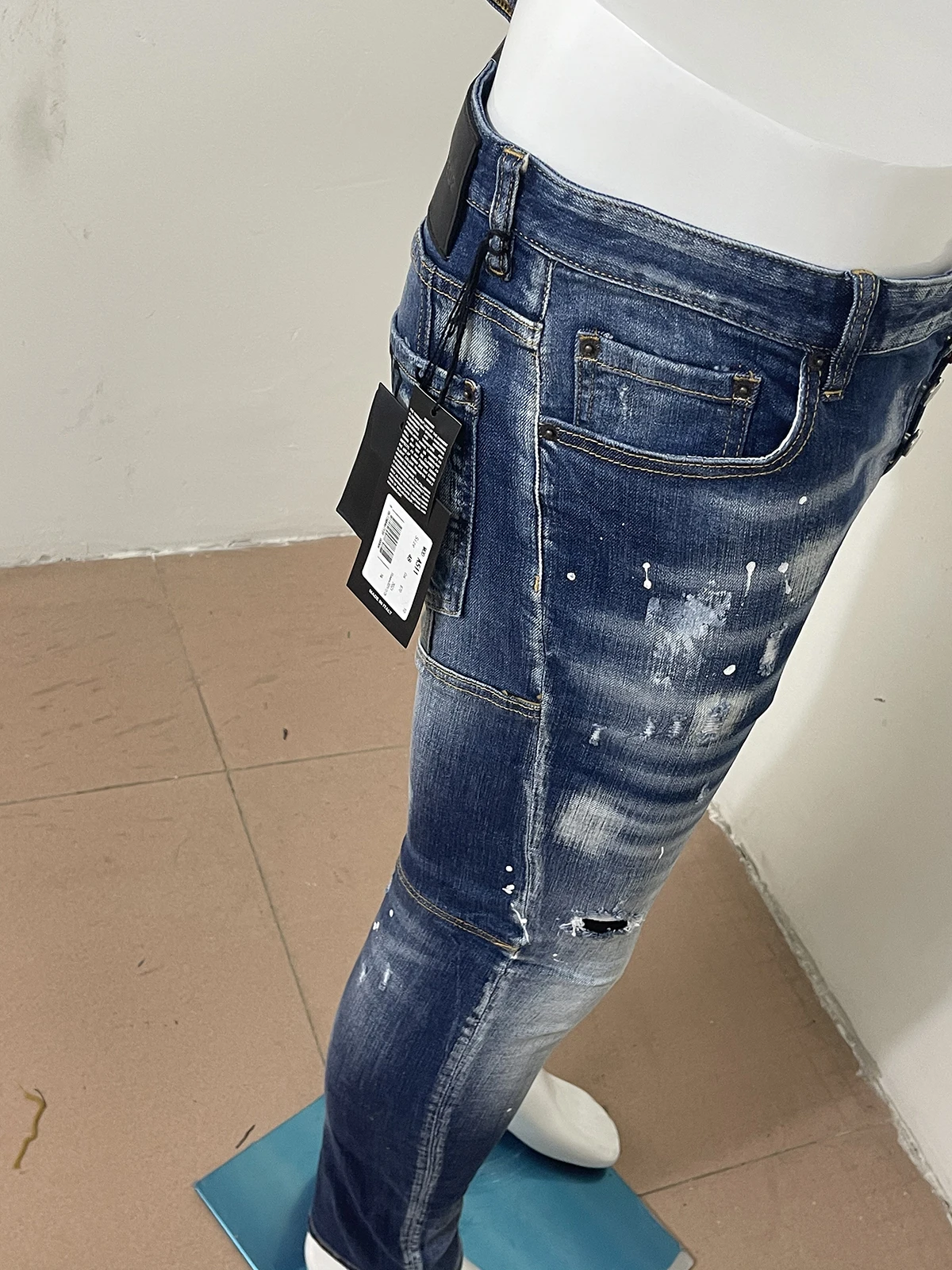 The 2023 new mid-waist slim wash casual calf jeans D2 jeans light-colored printed lettering trendy man 511 #