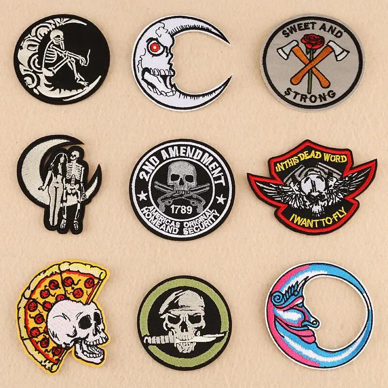 Punk Moon Embroidered Round Badges Skull Lovers Cloth Appliques Cartoon Crescent Iron on Patches Thermo Stickers for Men Jackets