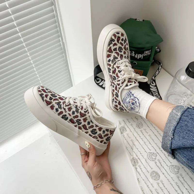 

Women's Sports Shoes Fashion Women's Sneakers 2022 Women's Canvas Shoes Women's Flat Casual Shoes Lace Up Women's Shoes