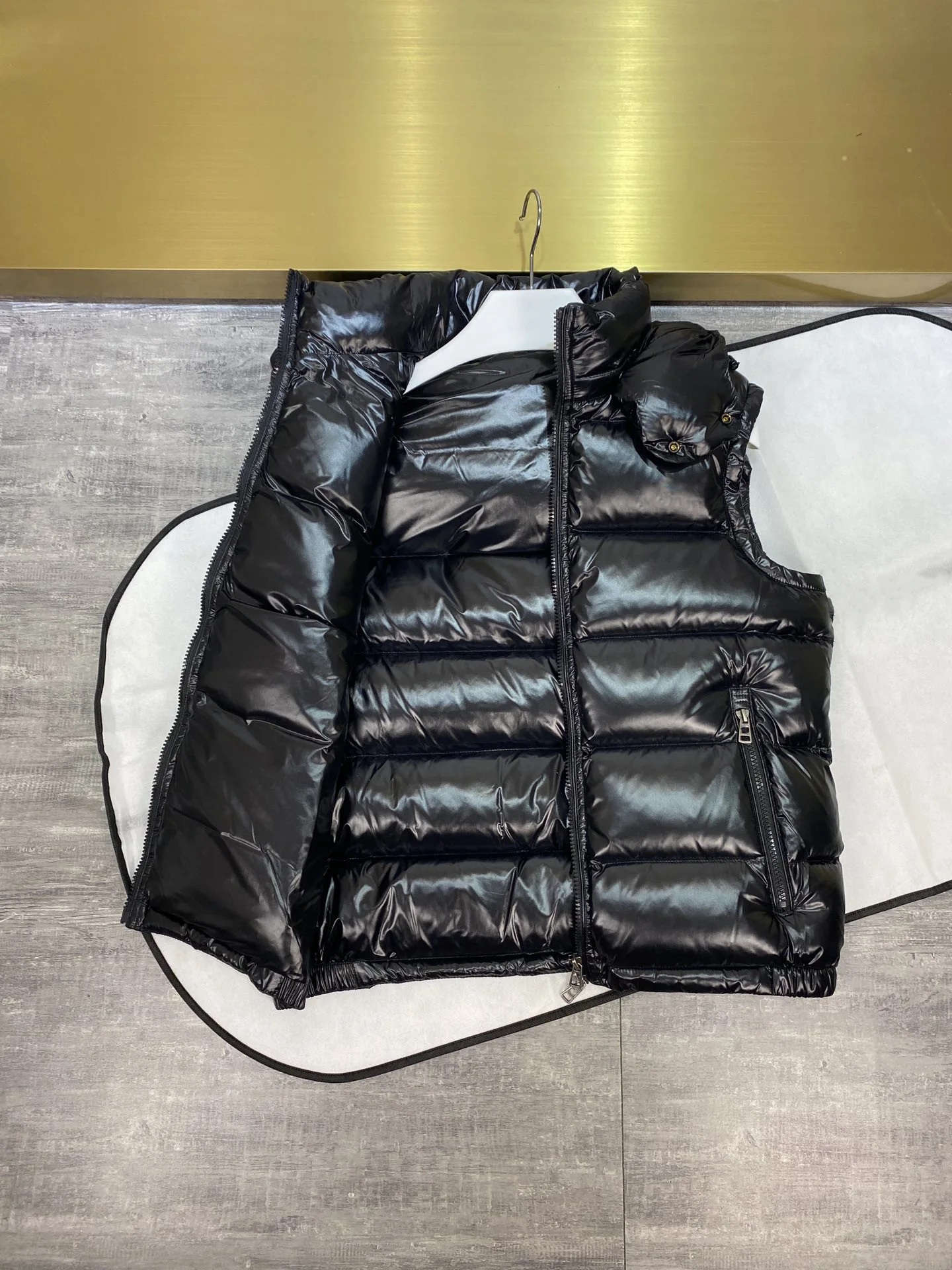 Рисунок 3 - Модный классический универсальный