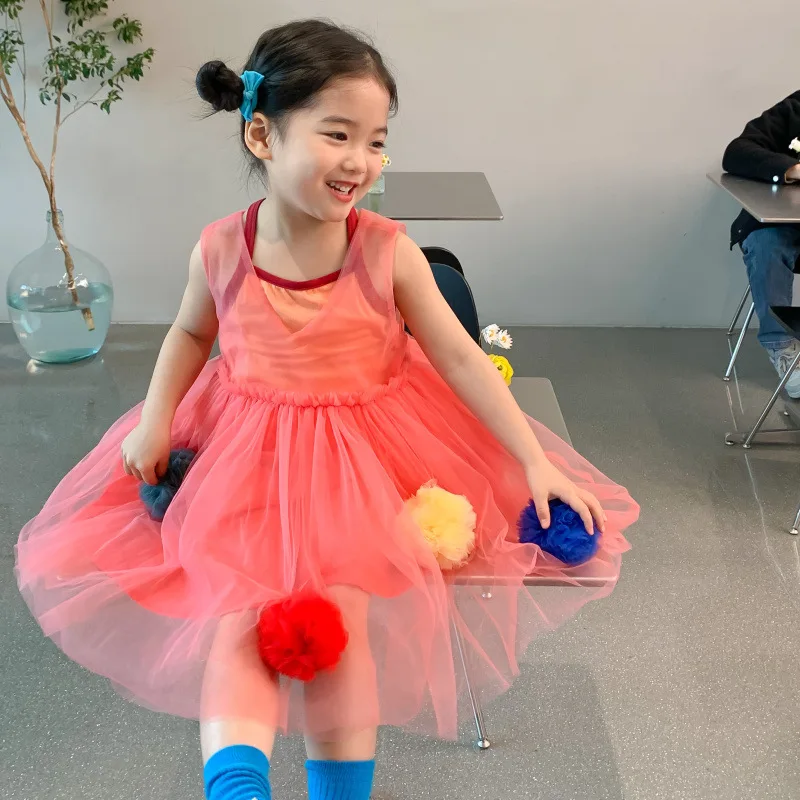 

Летнее платье для девочек, комплект из двух предметов, корейский стиль, хлопковый жилет на бретелях + Милая цветная пряжа без рукавов, декора...