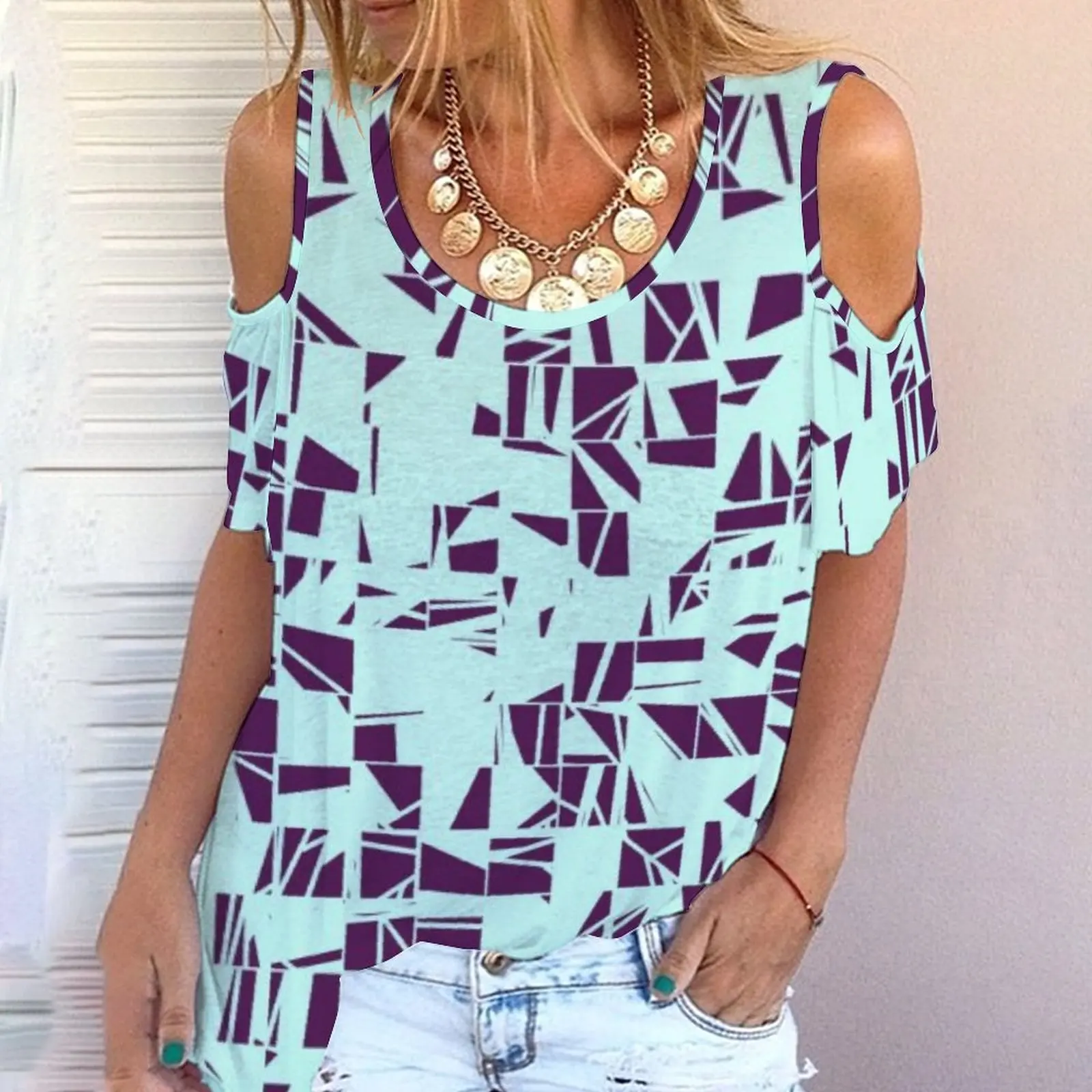 

2022 New foreign trade T-shirt women's off shoulder printed geometric pattern off shoulder o-neck short sleeve T-shirt