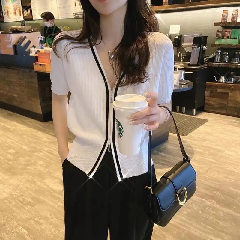

Cardigan 2022 Korean solid V-neck double zipper cardigan short-sleeved women's summer thin ice silk knitted short cardigan top
