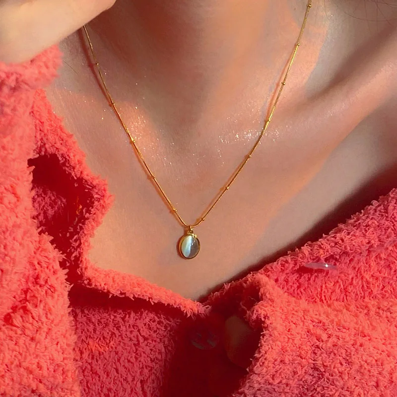 

Korean Retro Temperament Necklace Female Collarbone Chain Spring and Summer Simple and Exquisite Necklace