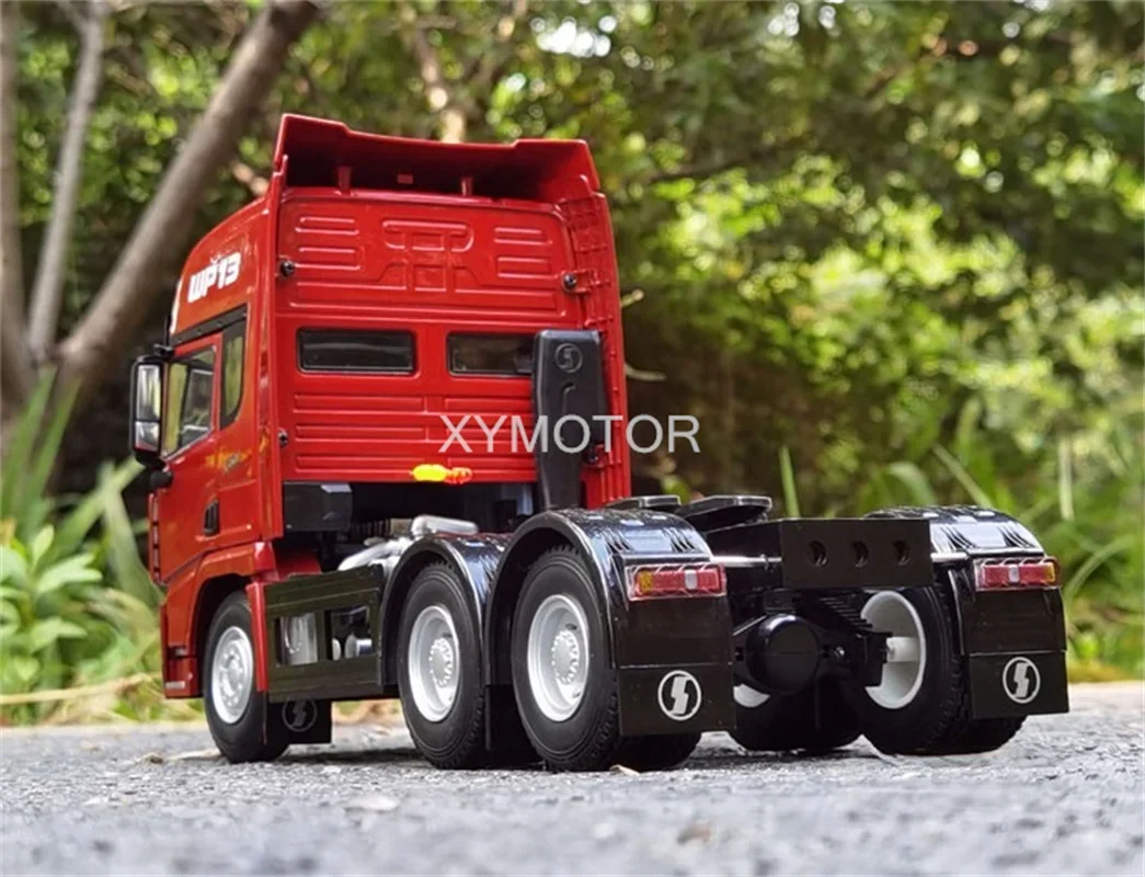 1/24 Shaanxi Automobile Delong X3000 WP13 Модель головы трактора Автомобиль Игрушки Коллекция