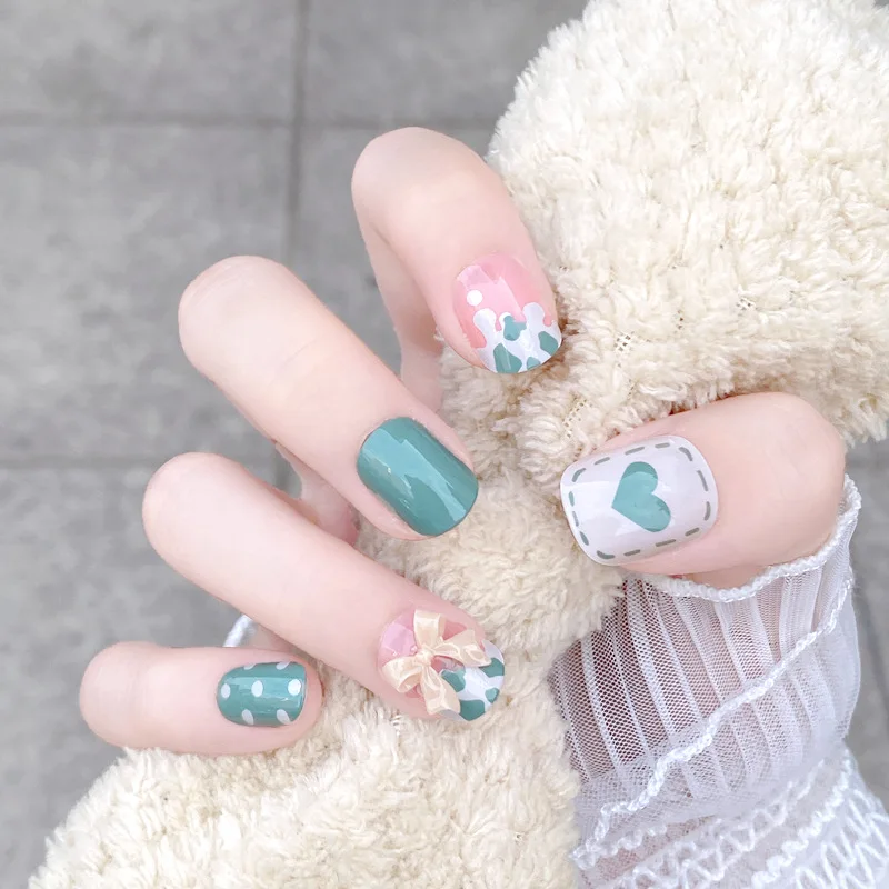 

The Nail Factory Directly Provides New Whitening Fake Nail Patches Love Nail Enhancement, Short Bows and Wearing Nails