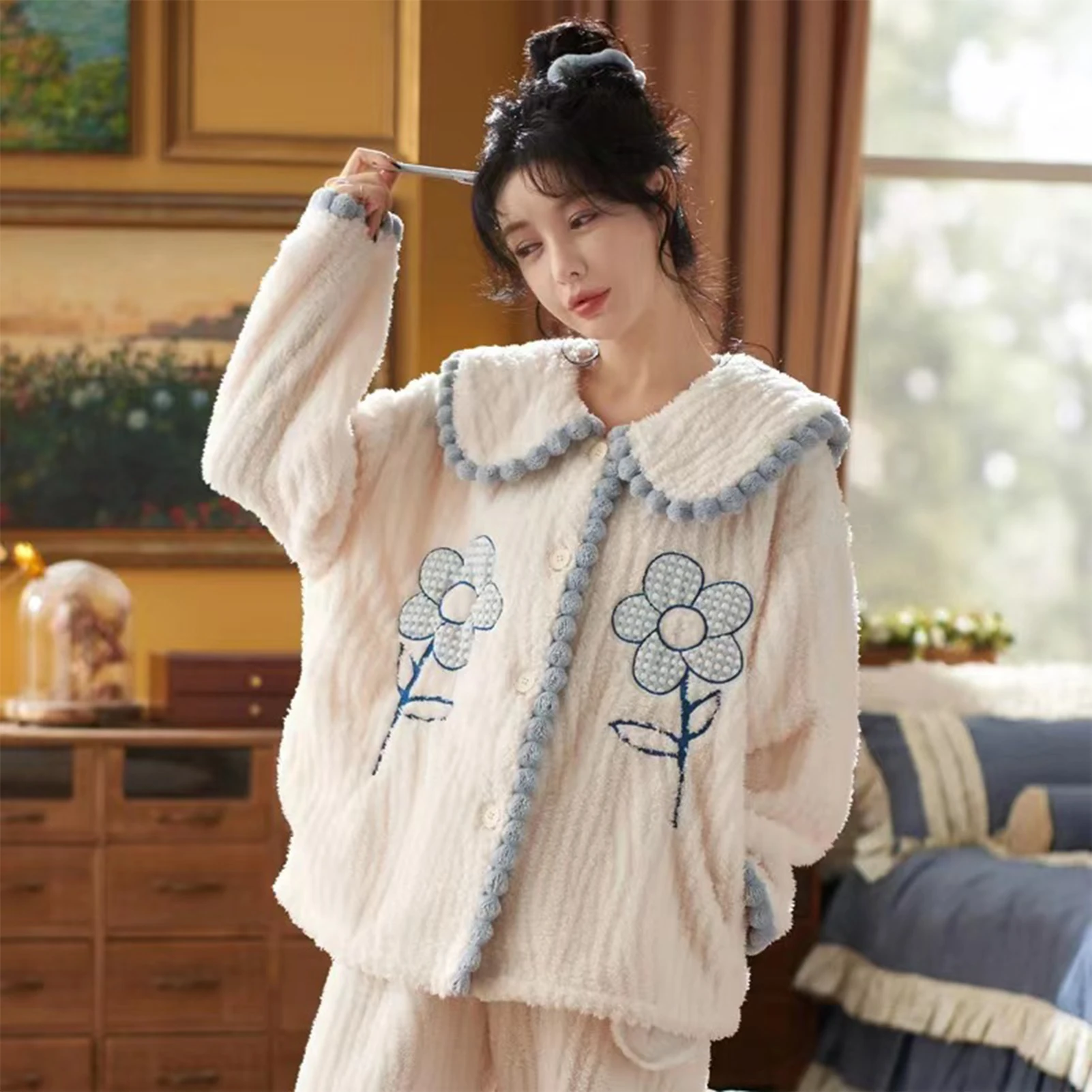 Thicken Plush Pajamas Set Long Sleeve Warming Sleepwear Autumn Winter Nightgown