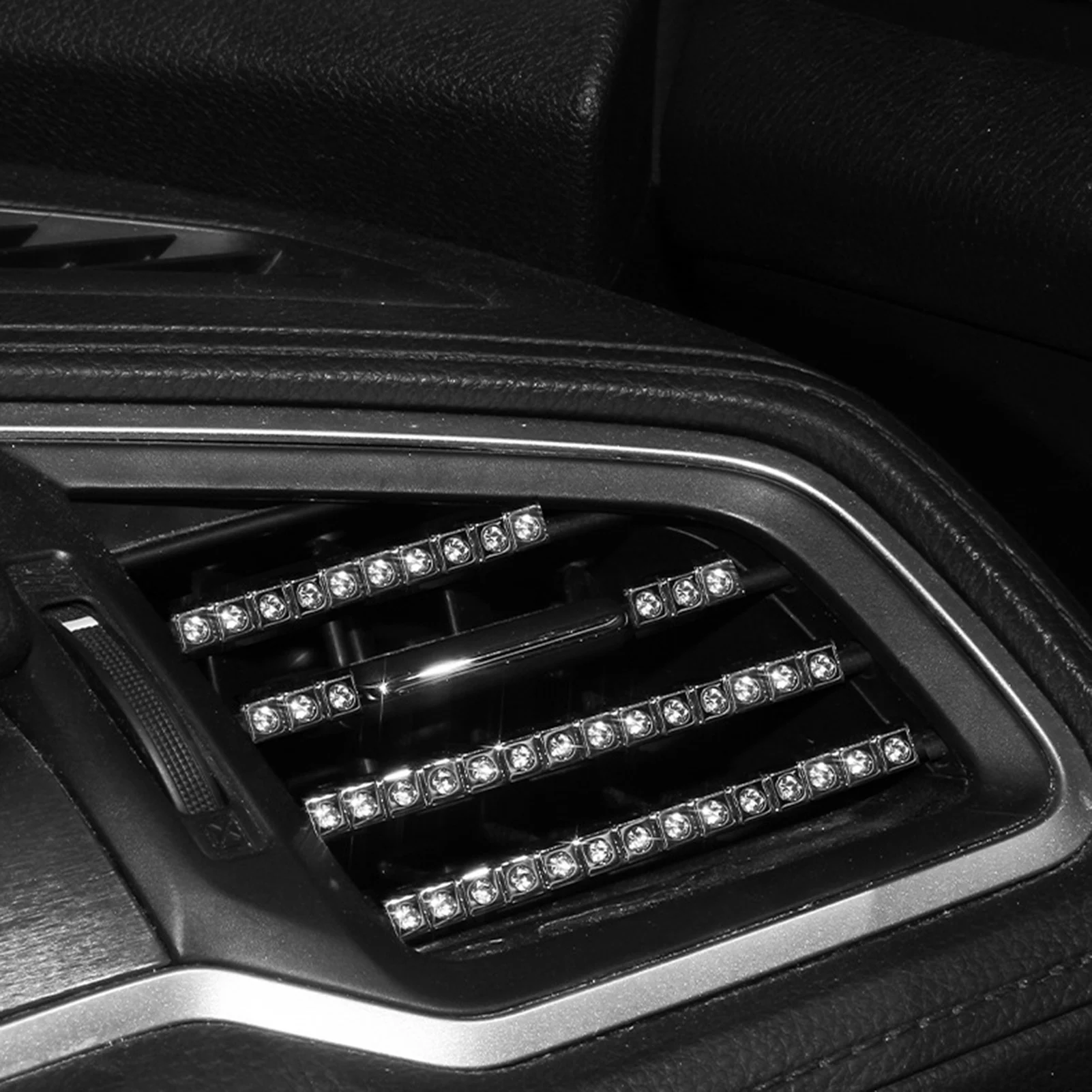 

Air Outlet Decorative Strips 8pcs Bling Crystal Rhinestone Decorative Strips Bling Diamond Car Vent Outlet Trim Air Conditioner