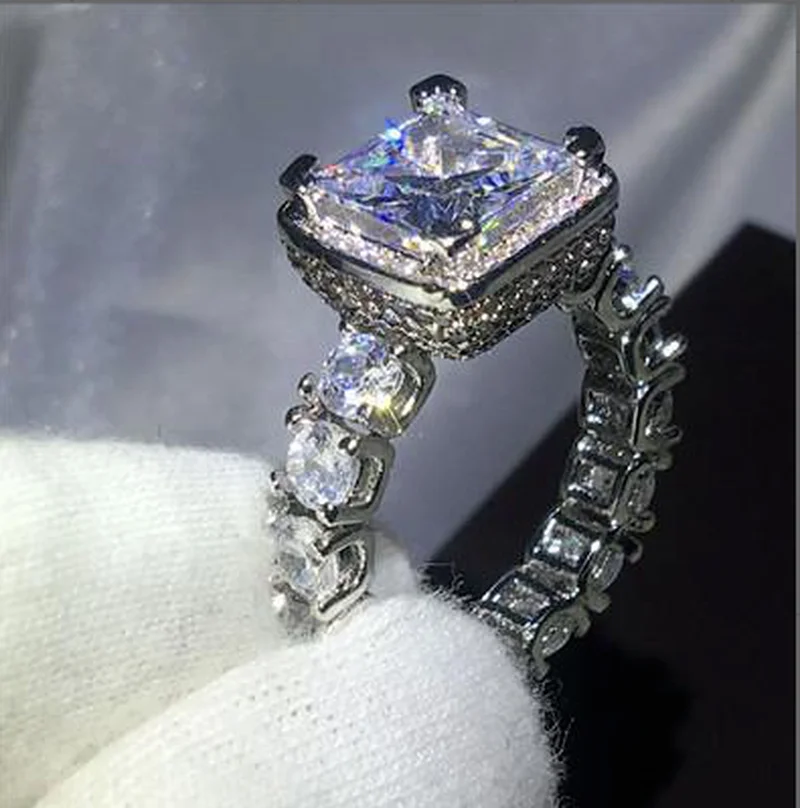 

Romantic Elegant Shiny Sparkling Cubic Zircon Crystal Silver Color Female Alloy Ring for Women Party Wedding Jewelry Size 5-12