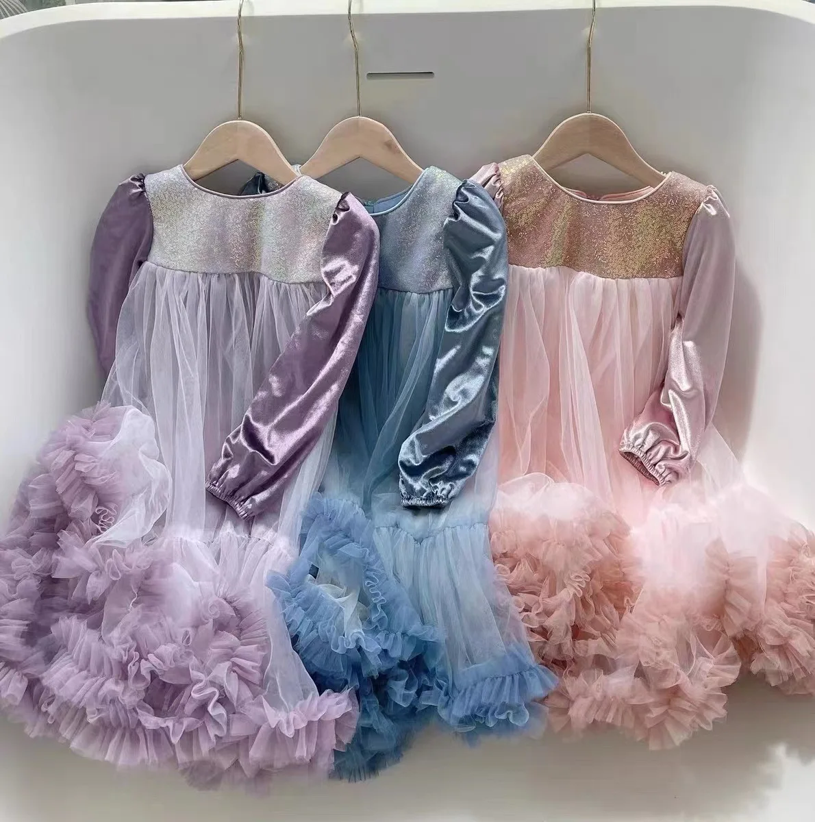 

Girls' Mesh Long Sleeve Dress Spring Boys' Children's Sequins Bowknot Super Fairy Mesh Children's Pengpeng Party Princess Dress