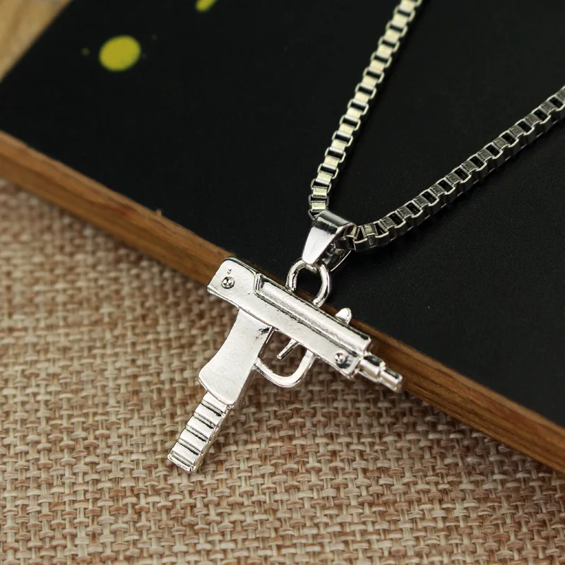 Фото Ожерелье с кулоном в форме пистолета УЗИ мужское крутая Готическая цепочка стиле